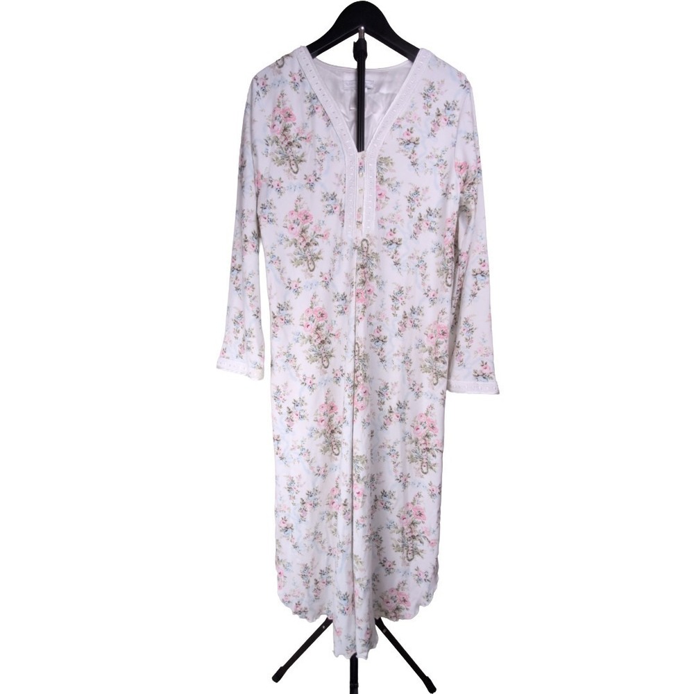 Earth Angels Cotton Blend Floral Nightgown Night Dress Medium Granny Cottagecore